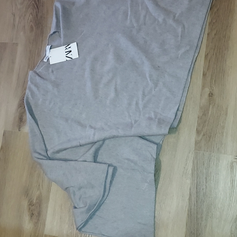 ZARA REAL WOOL SOFT ASYMMETRIC SWEATER NWT SIZE MEDIUM - Picture 8 of 8